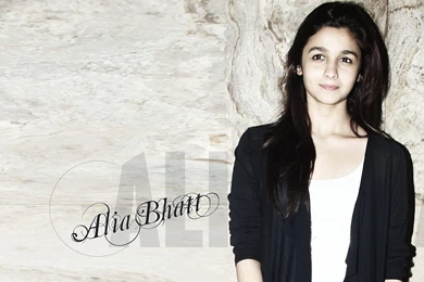 Alia Bhatt Beautiful New Wide Wallpapers