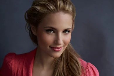 Awesome Dianna Agron HD Wallpapers Free Download