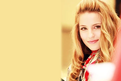 Dianna Agron Smile Wallpapers Free Dianna Agron Smile Wallpapers ...