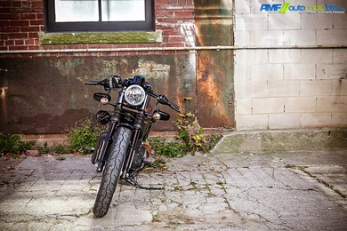 Vintage Blue: 2012 Harley Davidson Iron 883   AMF // Automotive ...