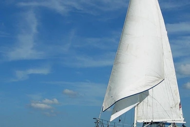 Sailboat On Sea iPhone 6s Wallpapers HD