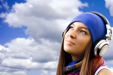 Girl Headphones Wallpapers