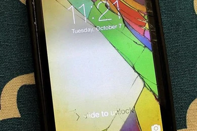 iPhone Wallpapers From Cracked Screen Pictures, Photos, And Images ...