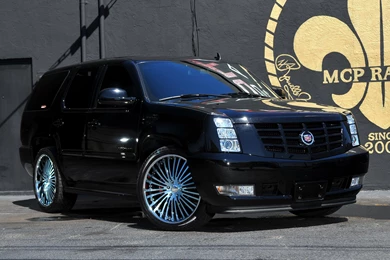 Escalade Wallpapers