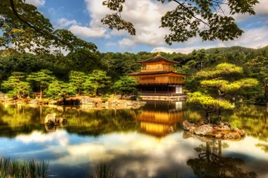 PAGODA ON A LAKE HDR WALLPAPER   (
