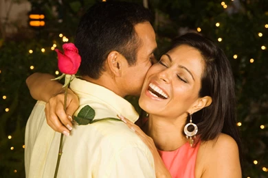 Cute Couple Hug Wallpapers