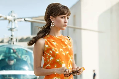 Alicia Vikander In The Man From UNCLE Movie HD Wallpapers