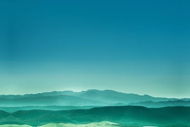 DOWNLOAD: All Of The Stock Wallpapers From The HTC One M9+ (Quad HD)