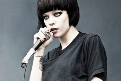 Alice Glass   Crystal Castles