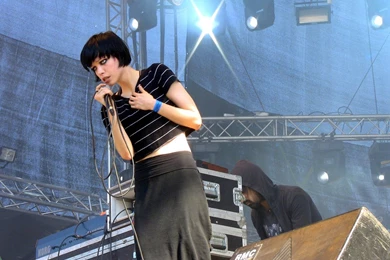 Crystal Castles / Alice Glass
