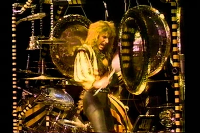 Stryper   Live In Japan   Co'Mon Rock / Battle Hymn Of The ...