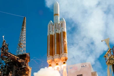 Huge Rocket Launches With Secret Satellite