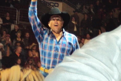 George Waiving Good Bye To Me (I Wish) George Strait Photo ...