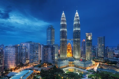 Download Wallpapers 2560x1440 Singapore, Night, Petronas Twin ...