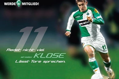 SOCCER PLAYER PICTURES: Miroslav Klose Wallpapers