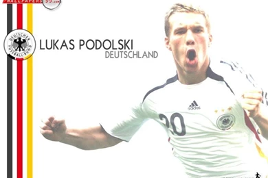 FOOTBALL WORLD: Miroslav Klose Wallpapers HD 2012