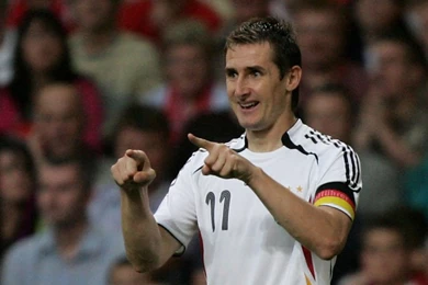 Miroslav Klose Wallpapers 09, Football Wallpapers, Football Images ...