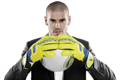 Victor Valdes Photo, Pics, Wallpapers   Photo