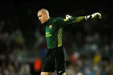 Víctor Valdés Best Wallpapers   Football HD Wallpapers