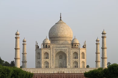 File:Taj Mahal. Agra.JPG   Wikimedia Commons