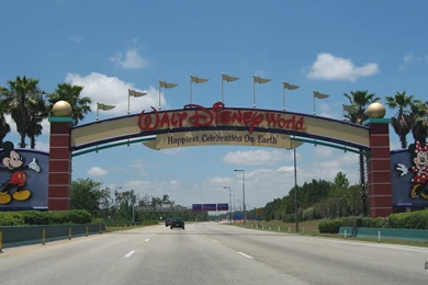 Disney World Entrance – Wallpapers