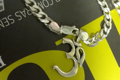 Silver Ohm Om Wallpapers