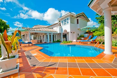 80 Resort HD Wallpapers