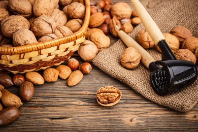 Wallpaper: Food, Nuts, Walnut, Hazelnut, Almond, Nut Cracker ...