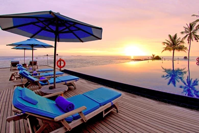 Download Wallpapers 1920x1080 Male Atoll, Veligandu, Resort ...