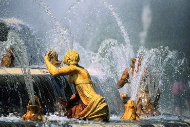 Beautiful Fountain Wallpapers And Images   Wallpapers, Pictures ...