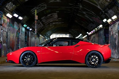 2013 Red Lotus Evora Sports Racer Wallpapers