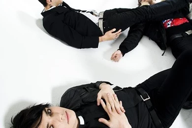 MCR. ( I Just Love How Gerard's Cuteness Distracts You From Frank ...