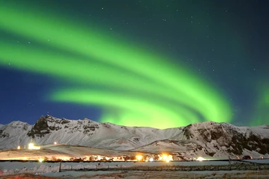 Iceland Northern Lights Wallpapers Mobile