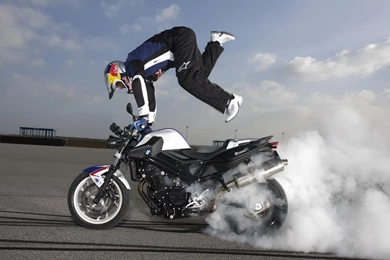 HD Stunts Wallpapers And Photos