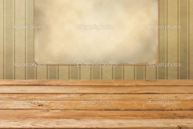 Vintage Wallpapers Table