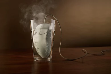 Download Wallpapers 3840x2400 Glass, Steam, Mouse, Water, Table ...