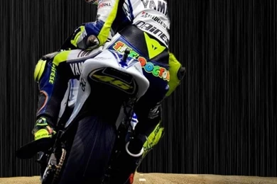 iPhone 5 HD Wallpapers Motor   Wallpapersmobile.net