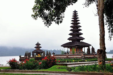 Buddhist Temple In Bali Wallpapers And Images   Wallpapers ...