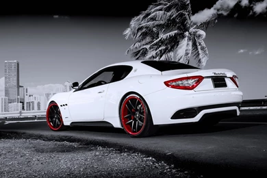 White Maserati Granturismo