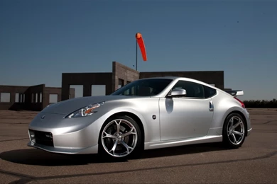 2009 Nissan NISMO 370Z   Front And Side   1280x960   Wallpapers