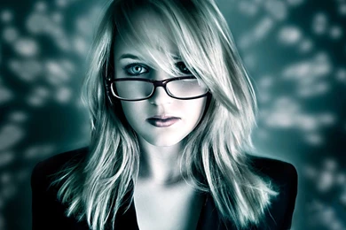 Wallpapers Of The Day: Cool Girl