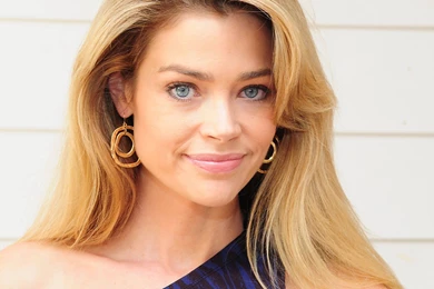 Denise Richards HD Wallpapers