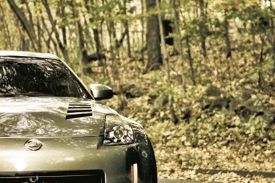 Nissan 370z (iPhone5) : IWallpapers