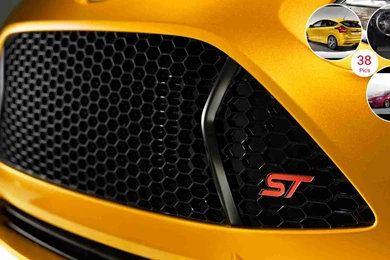 2013 Ford Focus ST Hatchback   Grill