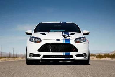 2014 Ford Focus St White