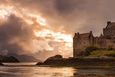 InterfaceLIFT: 3840x1200 Wallpapers Sorted By Downloads