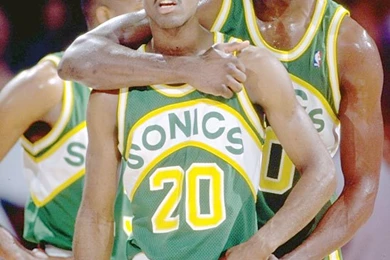 THE REAL Top 10 Alley Oops: Gary Payton To Shawn Kemp