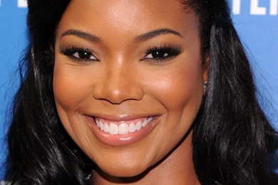 3312x2211px Gabrielle Aplin 577.85 KB