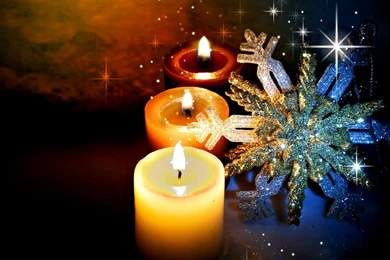 Christmas_candle_wallpaper_3.jpg
