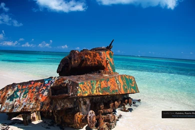 Caribbean Wallpapers Wednesday: Graffiti Tank, Culebra